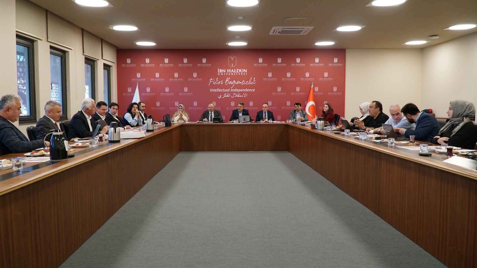 Management Department Advisory Board Convened
